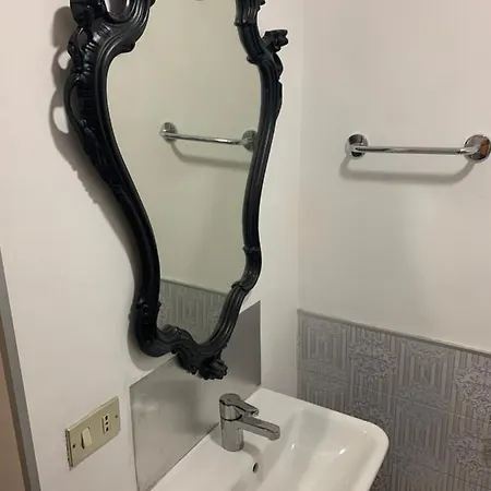 La Stanza Nel Borgo * Bologna